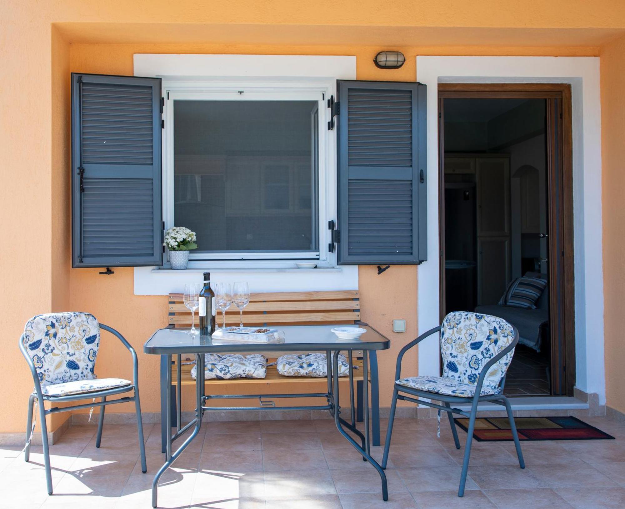 Villa Nick'S House à Aegina Extérieur photo